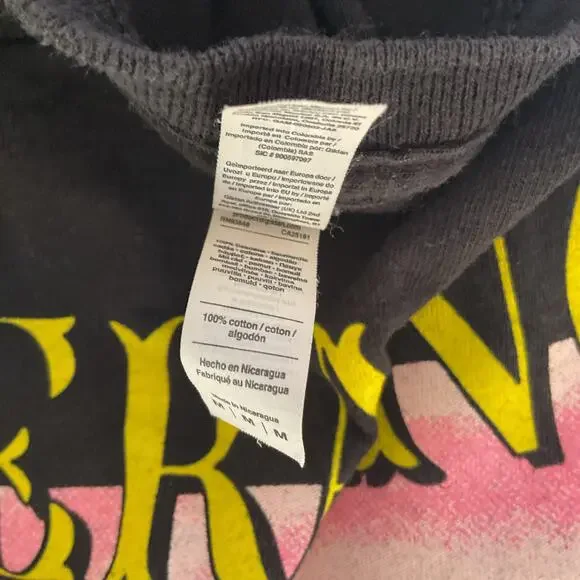 Bad Bunny Un Verano Sin Ti Tour T-Shirt Size M 100% Cotton Original Merch Y2K - Picture 5 of 5